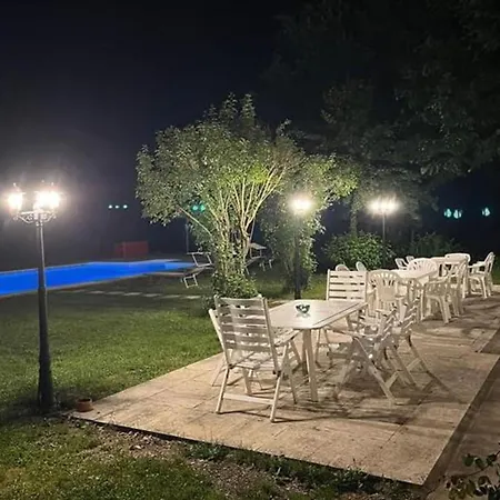 Vila Amelia *